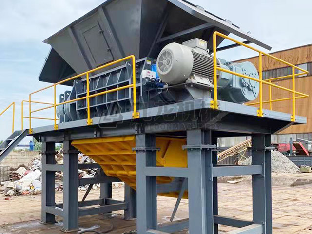 金屬撕碎機(jī) 金屬撕碎機(jī)